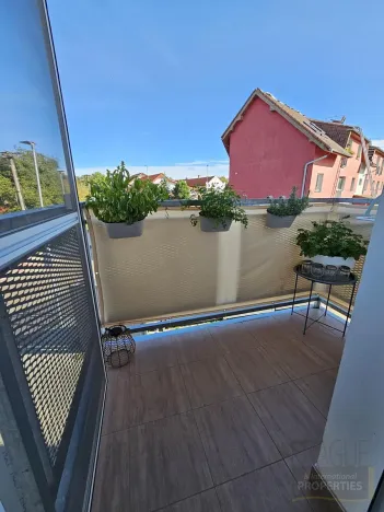 Pronájem bytu 3+kk, Břežany II, 75 m2