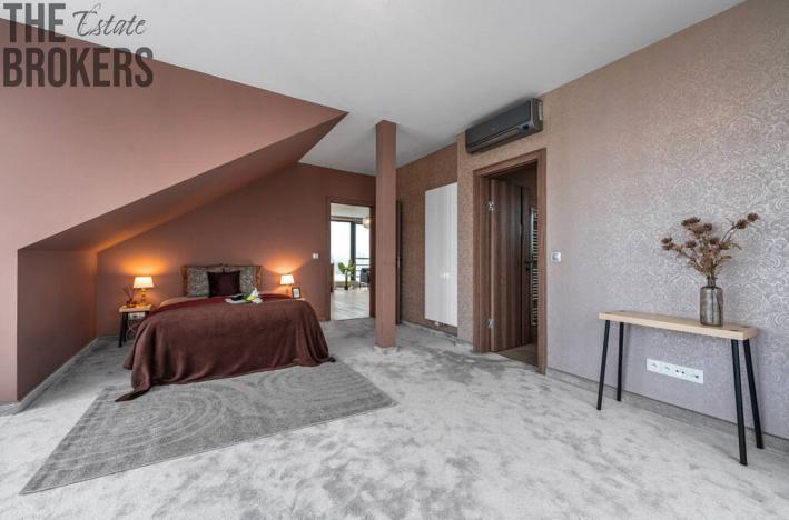 Prodej rodinného domu, Praha - Lahovice, K novým domkům, 300 m2