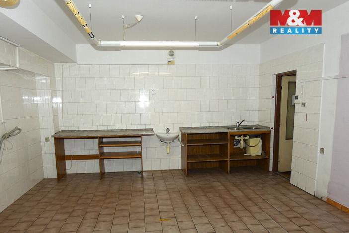 Pronájem obchodního prostoru, Kutná Hora - Hlouška, Masarykova, 201 m2