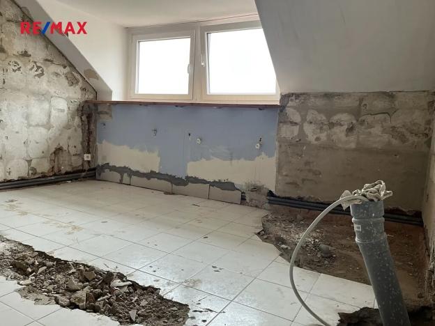 Prodej bytu 4+kk, Kladno, Poštovní náměstí, 123 m2