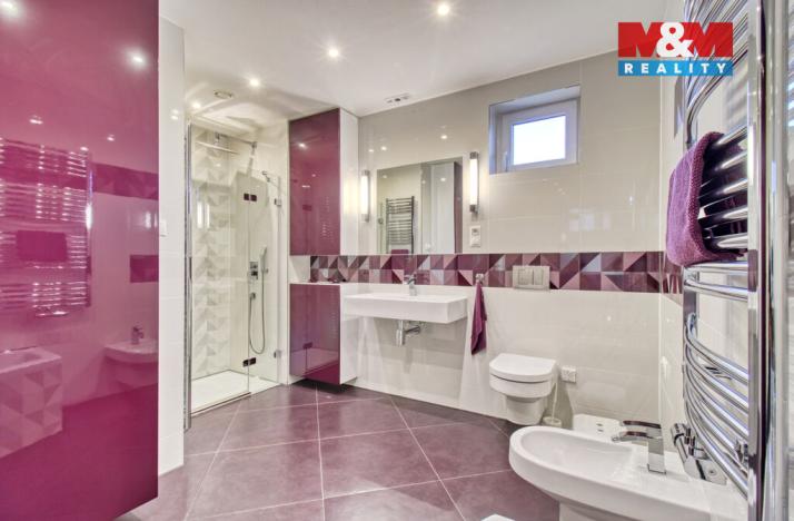 Prodej rodinného domu, Hrušovany, 300 m2