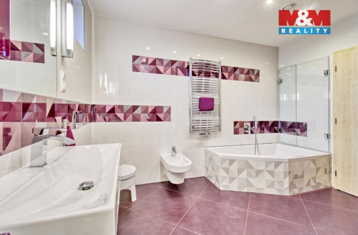 Prodej rodinného domu, Hrušovany, 300 m2