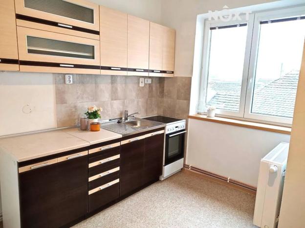 Pronájem bytu 1+1, Křemže, Náměstí, 35 m2