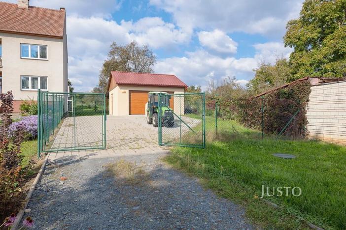 Prodej garáže, Těmice, 38 m2