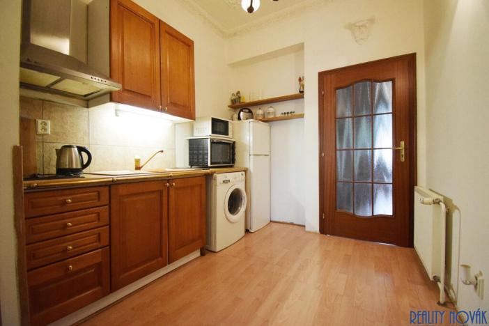 Pronájem bytu 2+1, Praha - Žižkov, Blodkova, 74 m2