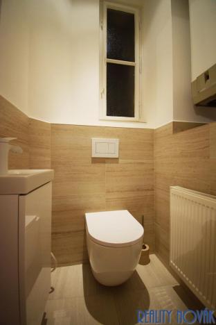 Pronájem bytu 3+1, Praha - Vinohrady, Korunní, 105 m2