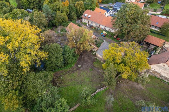 Prodej komerční, Praha - Lipany, Do kopečka, 1539 m2