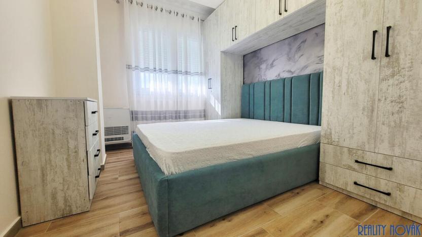 Prodej bytu 2+kk, Rruga Ismail Qemali, Golem, Albánie, Albánie, 60 m2