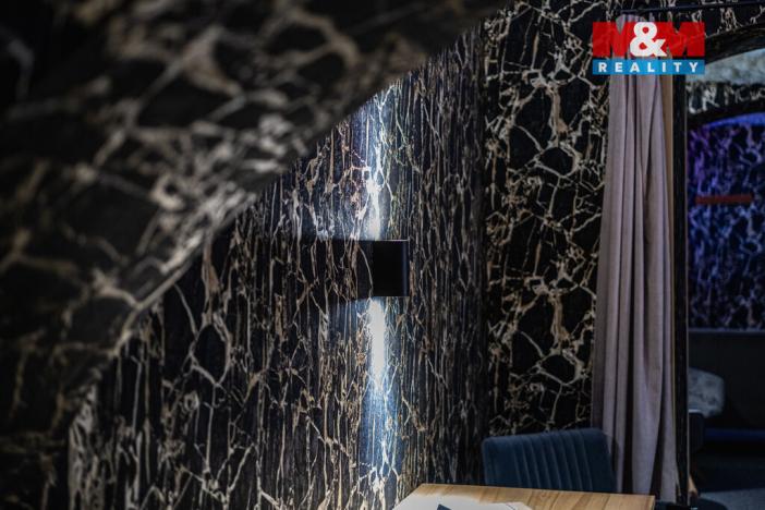 Pronájem restaurace, Benešov, Nádražní, 107 m2