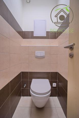 Pronájem bytu 2+kk, Jesenice, Cedrová, 69 m2