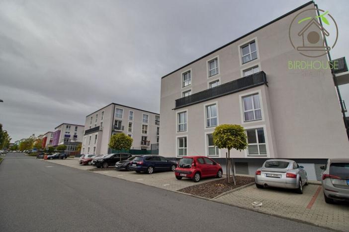 Pronájem bytu 2+kk, Jesenice, Cedrová, 69 m2