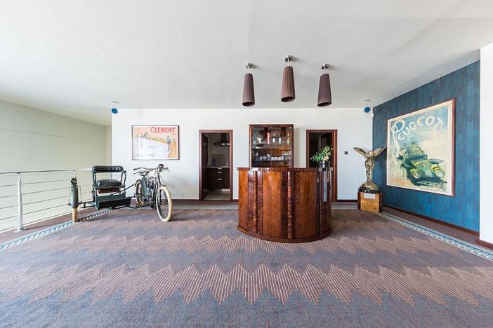 Prodej obchodního prostoru, Jinočany, Severní, 1000 m2