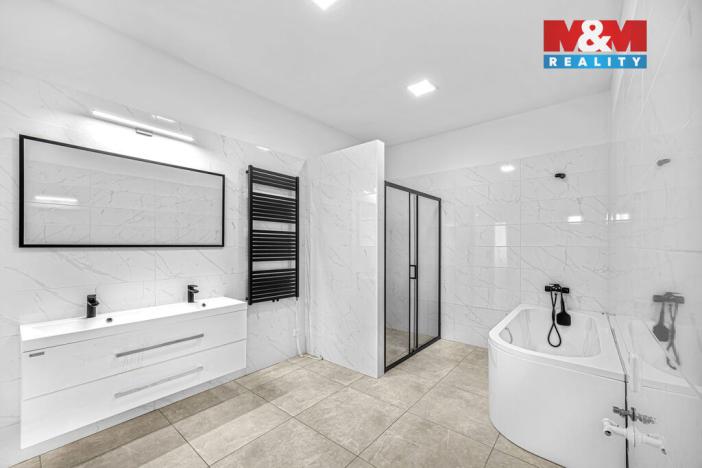 Prodej rodinného domu, Hradec Králové - Kukleny, Pražská třída, 91 m2