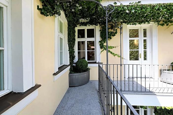 Pronájem bytu 4+1, Praha - Malá Strana, 170 m2