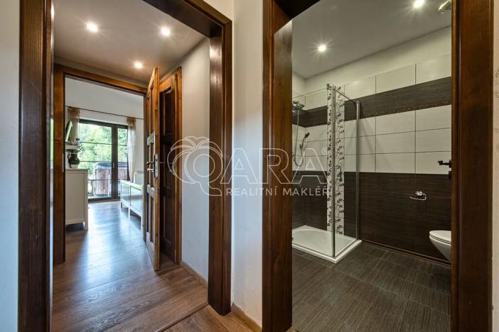 Prodej rodinného domu, Vrchlabí, 429 m2