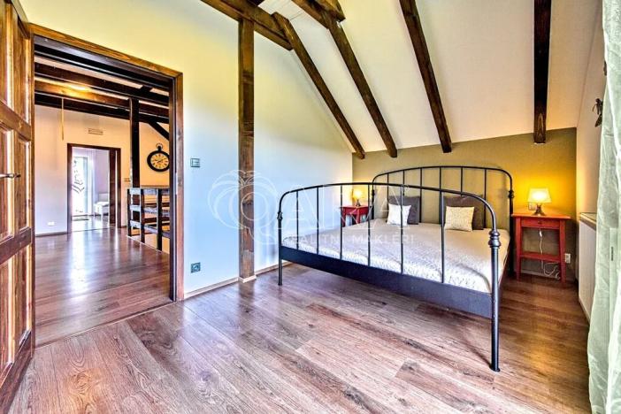 Prodej rodinného domu, Vrchlabí, 429 m2