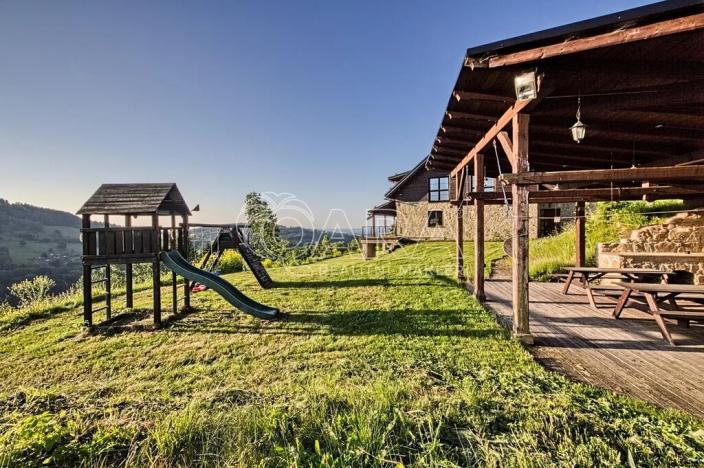 Prodej rodinného domu, Vrchlabí, 429 m2