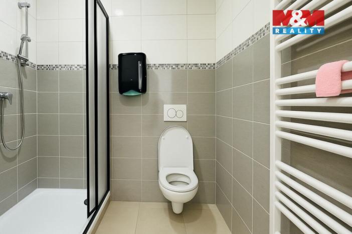 Prodej kanceláře, Klecany, V Honech, 179 m2