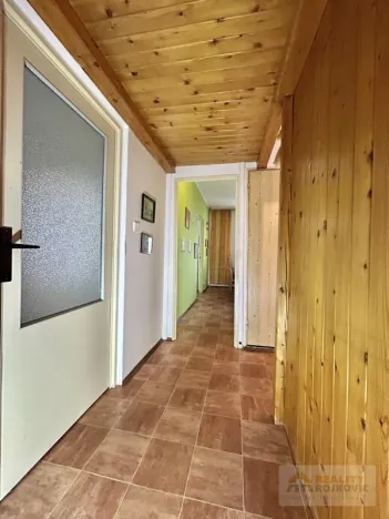 Prodej bytu 4+1, Broumov, U Větrolamu, 71 m2