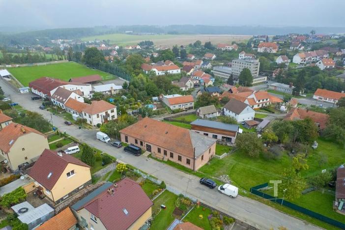 Prodej rodinného domu, Lipovec, 670 m2