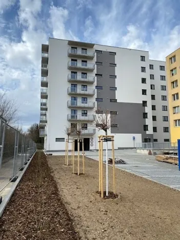Pronájem bytu 1+kk, Jihlava, Okružní, 35 m2