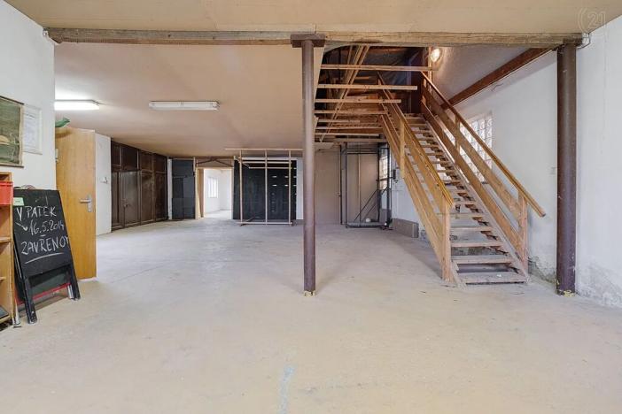 Prodej komerční nemovitosti, Horní Cerekev, 460 m2