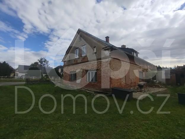 Prodej rodinného domu, Jindřichov, 425 m2