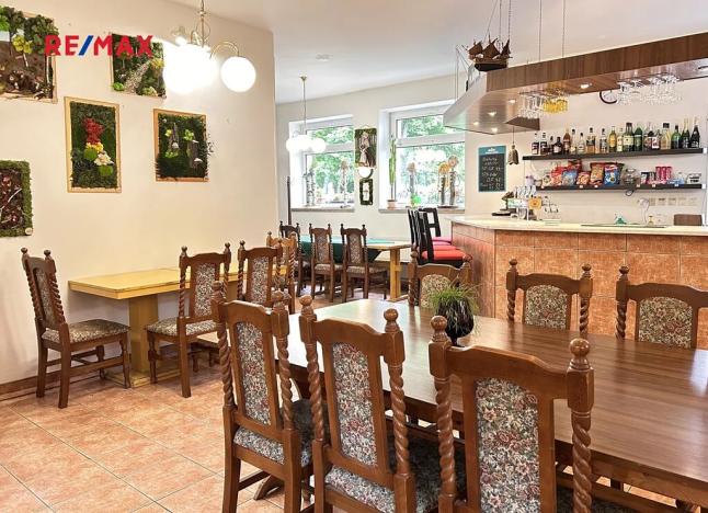 Pronájem komerční nemovitosti, Praha - Újezd nad Lesy, Hodkovská, 190 m2