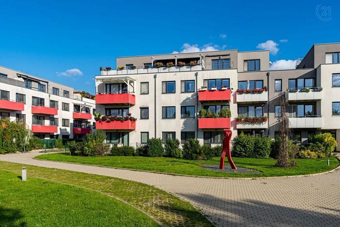 Prodej bytu 1+kk, Praha - Hostavice, U Hostavického potoka, 32 m2