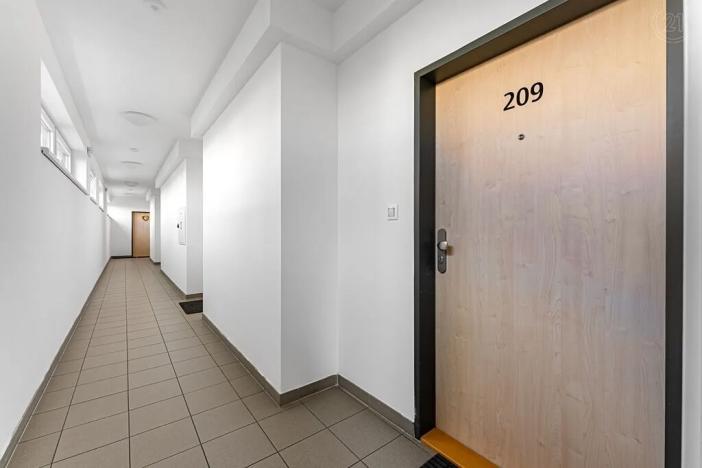 Prodej bytu 1+kk, Praha - Hostavice, U Hostavického potoka, 32 m2