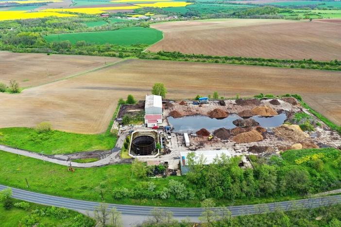 Prodej komerčního pozemku, Hoštka, 7249 m2