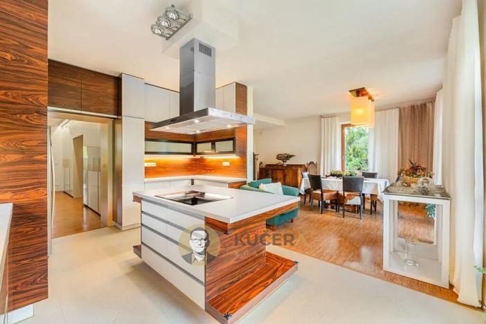 Prodej rodinného domu, Lichnov, 672 m2