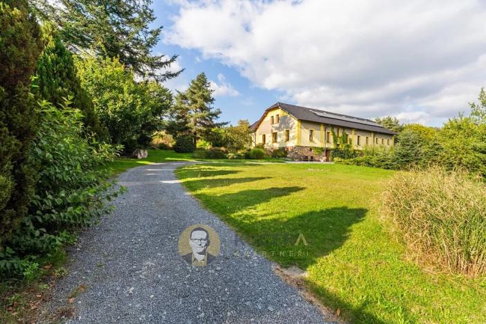 Prodej rodinného domu, Lichnov, 672 m2