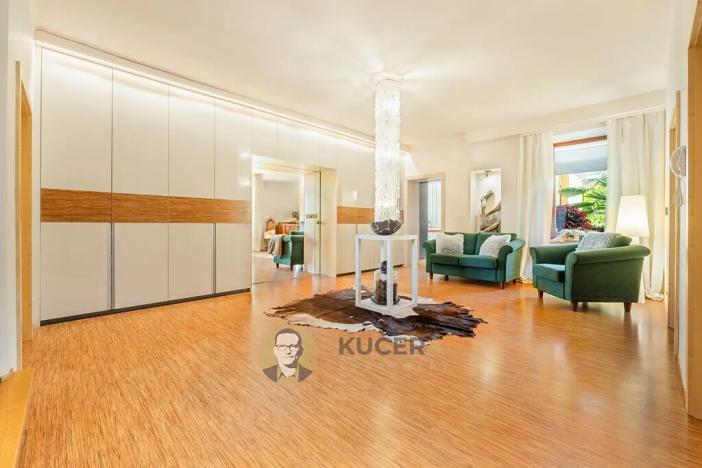 Prodej rodinného domu, Lichnov, 672 m2