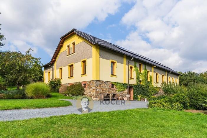 Prodej rodinného domu, Lichnov, 672 m2