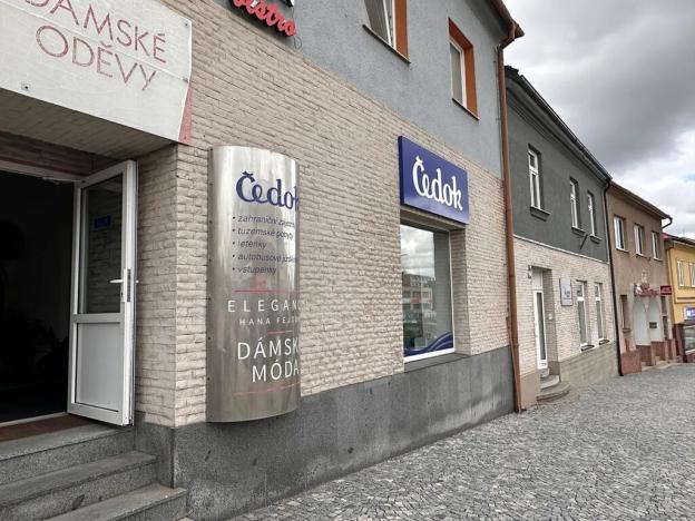 Pronájem kanceláře, Žďár nad Sázavou, nám. Republiky, 40 m2