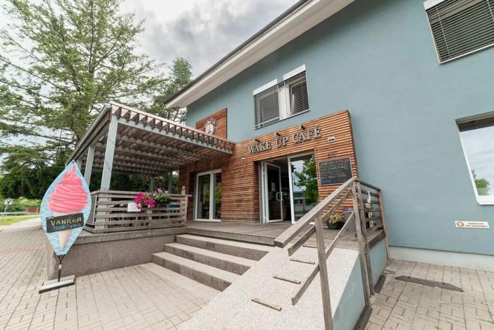 Prodej bytu 5+kk, Praha - Hostavice, Českobrodská, 119 m2