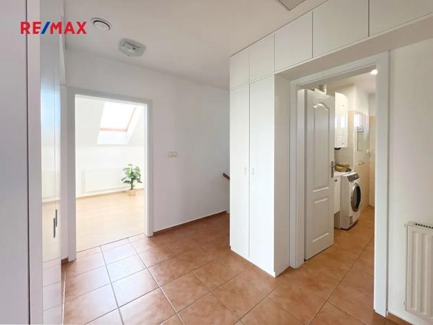 Prodej rodinného domu, Zeleneč, Chrpová, 154 m2