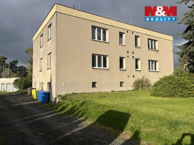 Prodej bytu 3+1, Bečváry, 71 m2