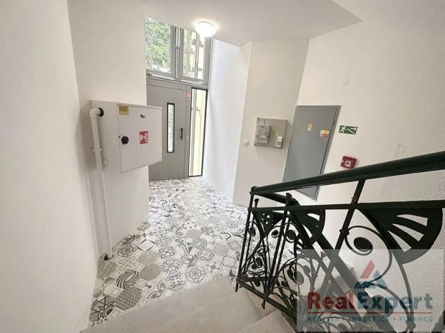 Pronájem bytu 4+kk, Praha - Vršovice, Oblouková, 136 m2