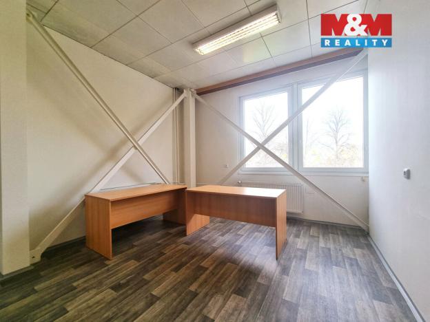 Pronájem kanceláře, Hodonín, Velkomoravská, 18 m2