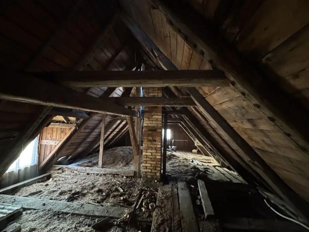 Dražba chalupy, Zahrádky, 260 m2