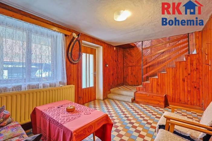 Prodej vícegeneračního domu, Chrášťany, 218 m2