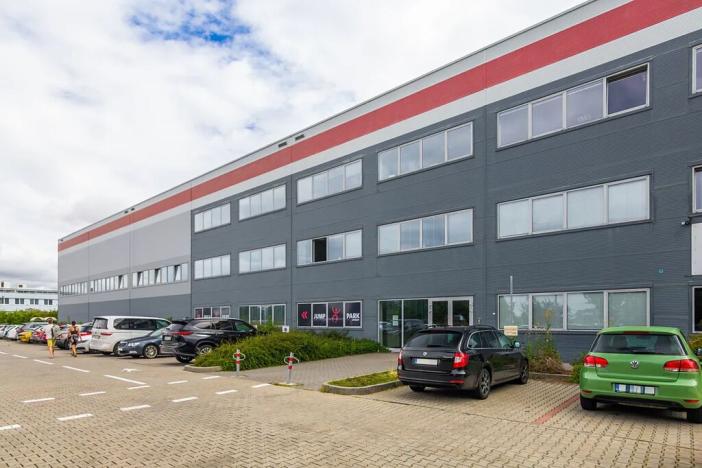 Pronájem kanceláře, Praha - Letňany, Veselská, 265 m2