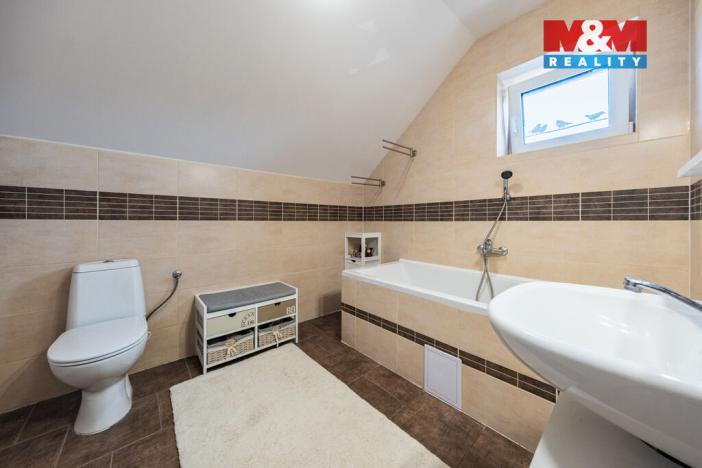 Prodej rodinného domu, Písty, 127 m2