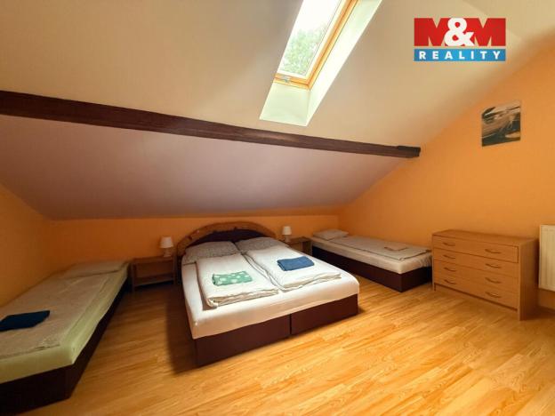 Pronájem restaurace, Vilémov, 636 m2