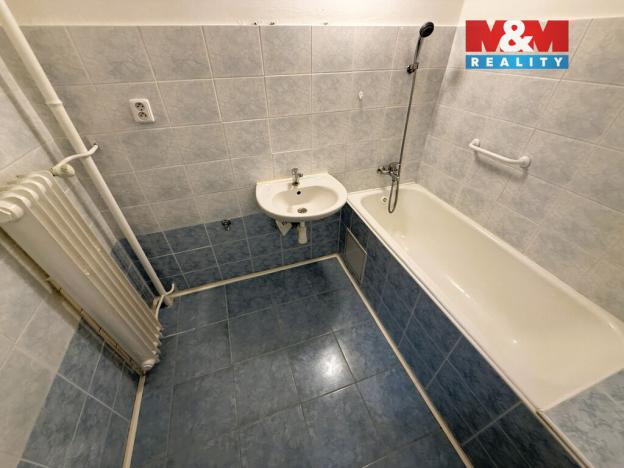 Pronájem bytu 2+1, Jablonec nad Nisou - Jablonecké Paseky, Pasecké náměstí, 72 m2