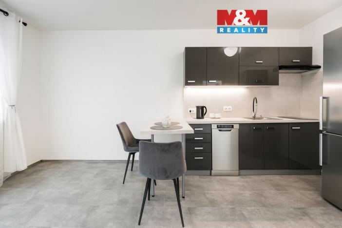Prodej bytu 2+kk, Děčín, Závodní, 42 m2