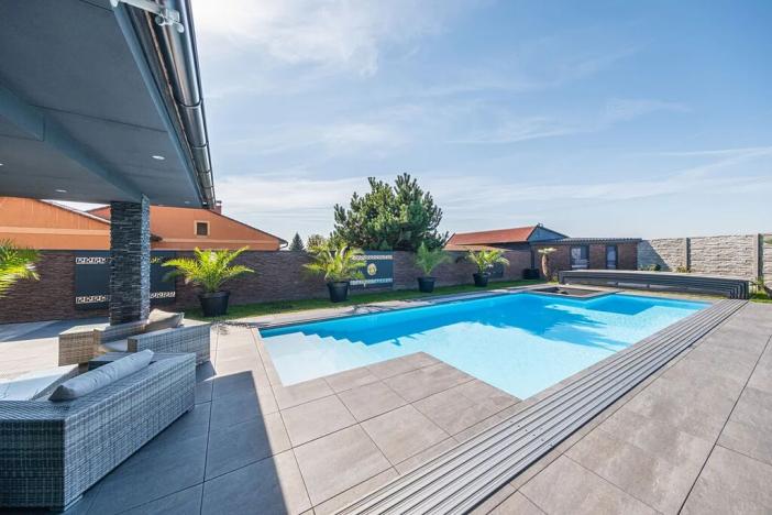 Prodej rodinného domu, Opolany, 241 m2