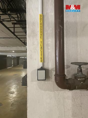 Prodej garáže, Praha - Chodov, Hviezdoslavova, 15 m2